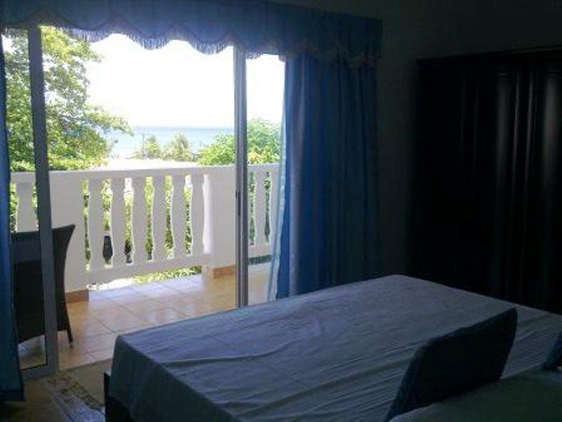 Divers Lodge Guest House Beau Vallon  Exterior foto